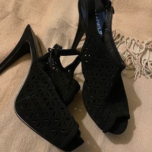 Women’s shoes